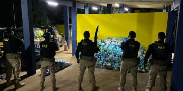 PRF deflagra ação e apreende mais de 1,4 tonelada de drogas dentro de caminhão no Piauí