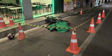 Motociclista morre após ser atropelado por caminhão na região do Dirceu, em Teresina
