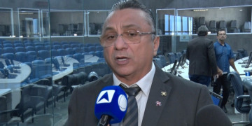 Dudu defende pesquisa para definir nome do PT à primeira suplência de Júlio César na disputa ao Senado
