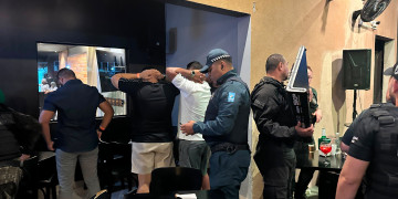 Operação contra poluição sonora autua donos de estabelecimentos nas zonas Sul, Sudeste e Leste de Teresina