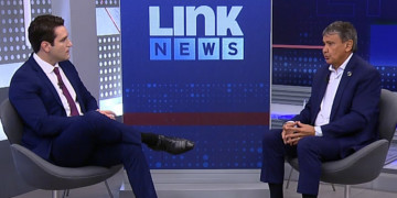 Ministro Wellington Dias concede entrevista exclusiva à RECORD NEWS; assista à íntegra