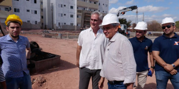Ministro Wellington Dias visita obras do Minha Casa, Minha Vida em Teresina; mais de 350 unidades serão entregues em 2027