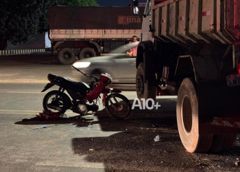 Motociclista morre após ser atingido por caminhão na BR-343, em Teresina; condutor fugiu sem prestar socorro
