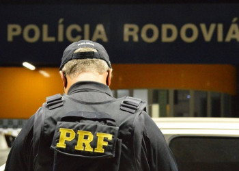 Jovem de 18 anos fica gravemente ferido após colisão com carro no Piauí