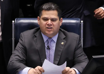Governo pede a Alcolumbre que instale comissão sobre MP das Blusinhas