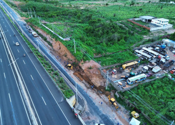 Após rompimento de adutora, Águas de Teresina segue com reparo emergencial e abastecimento é afetado na zona Sul de Teresina