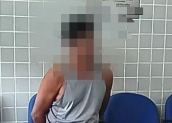 Homem embriagado é preso por suspeita de agredir idoso no Piauí; desacatou policiais