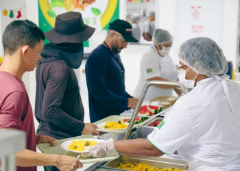 Restaurante Popular do Dirceu completa 1 ano de funcionamento com mais de 36 mil refeições servidas por mês