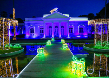 Natal de Sonho e Luz transforma o centro em novo ponto de visitação para as férias em Teresina