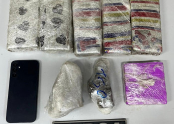 Polícia Militar prende suspeito de tráfico de drogas e apreende crack e skunk no interior do Piauí