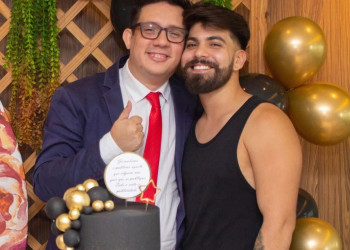 Marido de Erlan Bastos se despede do jornalista com homenagem: “foram quase 15 anos de muita história”; veja o relato!