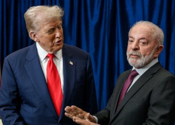 Lula conversa com Trump sobre tarifaço em ligação de 40 minutos