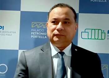 Deputado Evaldo Gomes confirma filiação ao PT em março após diálogo com o governador Rafael Fonteles