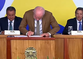 Lula zera impostos sobre diesel e anuncia alíquota maior para exportação de petróleo