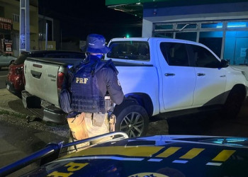 PRF apreende em Teresina caminhonete com sinais de adulteração e registro de furto de João Pessoa/PB