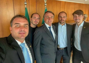 Direita aposta na força do clã Bolsonaro para chegar competitiva às eleições de 2026