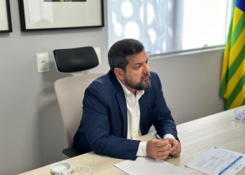 Reunião discute reativação do aeroporto de Fronteiras para apoiar logística de empresa que emprega mais de 400 piauienses