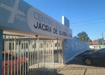 Adolescente é baleado na porta de escola em Timon; polícia investiga se briga entre facções motivou crime