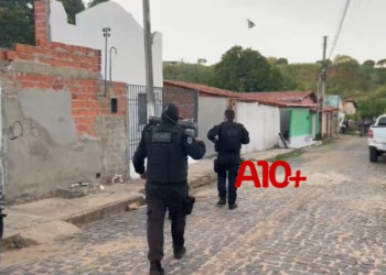 Polícia Civil deflagra nova operação e cumpre mandados na zona Sul de Teresina