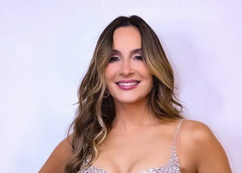 Claudia Leitte comanda prévia de Carnaval em trio elétrico no Centro de Teresina dia 16 de janeiro