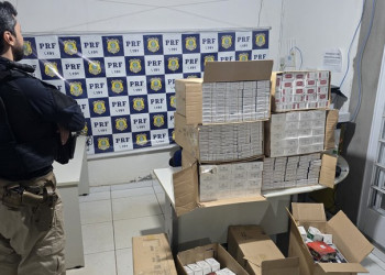 Cigarros contrabandeados são apreendidos pela PRF no Piauí; casal detido alegou dificuldades financeiras