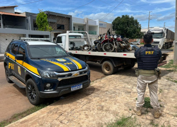 Polícia Rodoviária Federal flagra caminhão que transportava várias motocicletas roubadas no Piauí