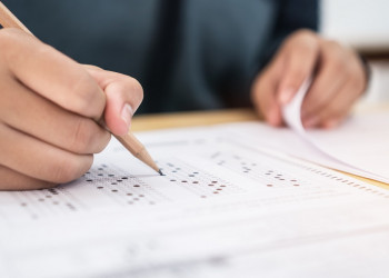 Prefeitura no Piauí abre inscrições para seletivo com quase 300 vagas e salários de até R$ 2,6 mil; veja o edital