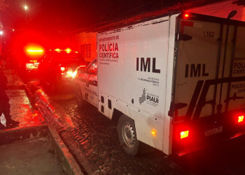 Jovem é morto a tiros em residência na zona Sudeste de Teresina; polícia investiga