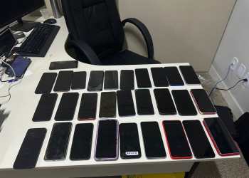 Polícia Civil entrega mais de 40 celulares recuperados em Parnaíba nesta quinta (11); veja lista