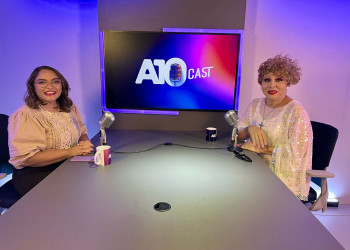 No A10Cast, Safira Bengell celebra 50 anos de carreira e relembra trajetória marcada por arte, resistência e pioneirismo