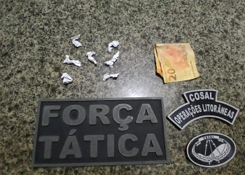 Homem é preso após engolir pedras de crack ao ser flagrado pela PM no litoral do Piauí