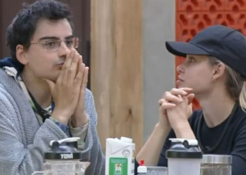 Saory nega que forme casal com Dudu: 