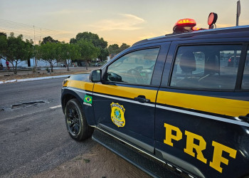 Ciclista embriagado é colhido por motocicleta após invadir rodovia no litoral do Piauí