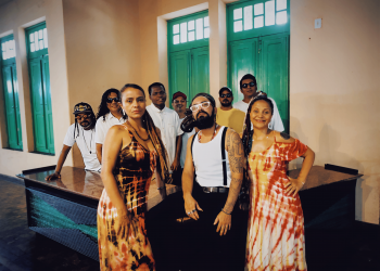 Alma Roots lança 