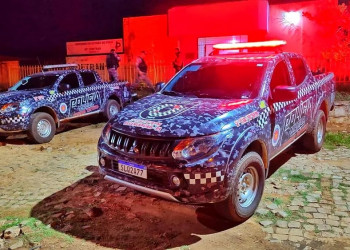 Homem suspeito de estupro no Piauí é preso pela polícia e consegue fugir a caminho da delegacia