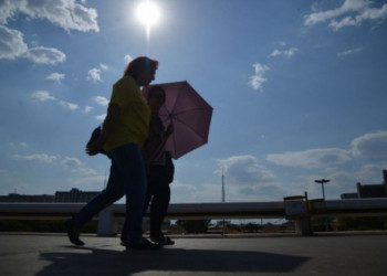 Após Teresina registrar quase 44°C, Defesa Civil reforça orientação para população manter boa hidratação