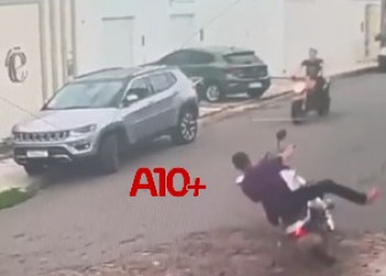 Homem é preso após provocar acidente ao ‘dar grau’ em moto e fugir sem prestar socorro à vítima no Piauí; VÍDEO
