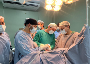 Sesapi realiza primeira cirurgia de prótese reversa de ombro na rede pública estadual