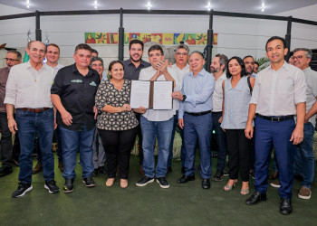 Governador anuncia incentivos para aquisição de máquinas e insumos agropecuários em lançamento da Expoapi 2025