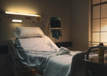 Câmara aprova projeto que dificulta abortos legais em crianças