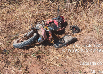 Grave colisão entre caminhão e motocicleta deixa idoso de 65 anos morto no interior do Piauí
