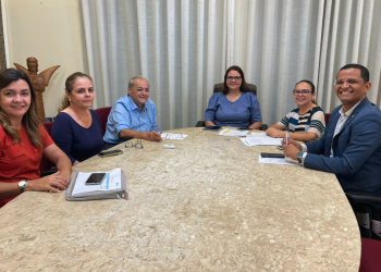 Prefeitura de Teresina anuncia reajuste salarial de 6,5% para professores da rede municipal de ensino
