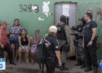 Criminosos invadem casa e executam jovem com vários tiros na zona Sul de Teresina
