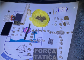 Adolescente é apreendido e homem é preso por tráfico de drogas no interior do Piauí
