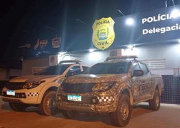 Adolescente suspeito de participação em homicídio é apreendido após se embriagar com a própria mãe e ameaçar a avó no Piauí