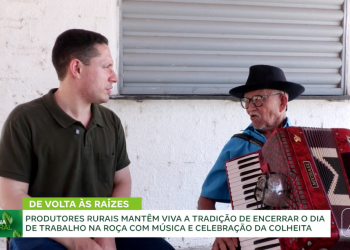 Produtores rurais mantêm tradição da colheita com música e celebração no interior do Piauí