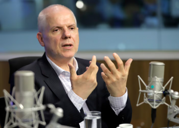 Ex-presidente do INSS Alessandro Stefanutto é preso em operação sobre descontos indevidos; mandados cumpridos no Piauí