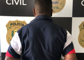 No Piauí, homem é preso suspeito de tentar matar companheira a facadas na frente dos filhos