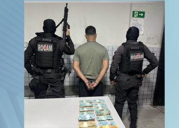 Homem tenta fugir, mas é detido com R$ 18 mil em espécie dentro de sacola em Teresina; alegou que era do patrão, mas depois mudou a versão