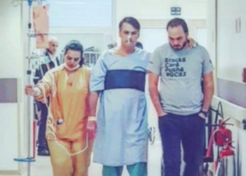 Carlos Bolsonaro critica manutenção do pai em carceragem da PF: ‘Ilegalidade’